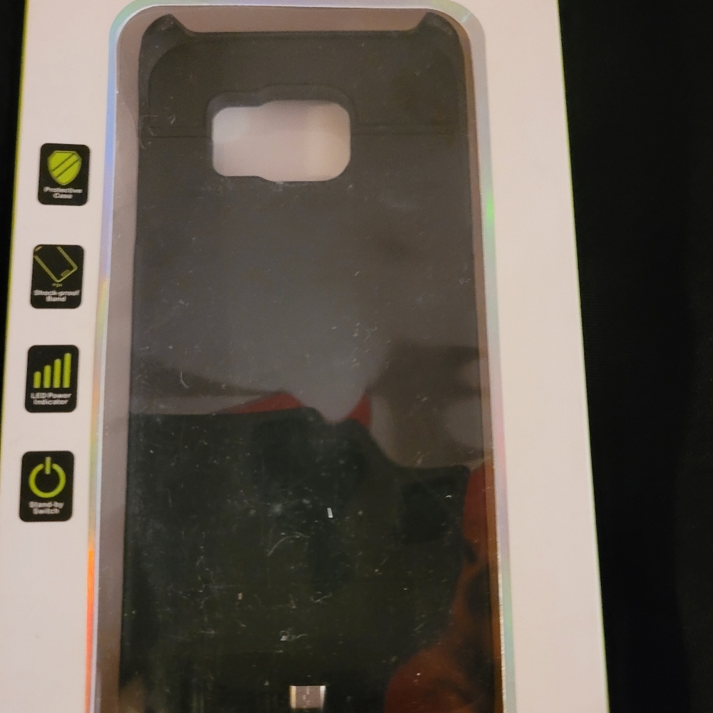 Phone covers - Picture 9 of 13